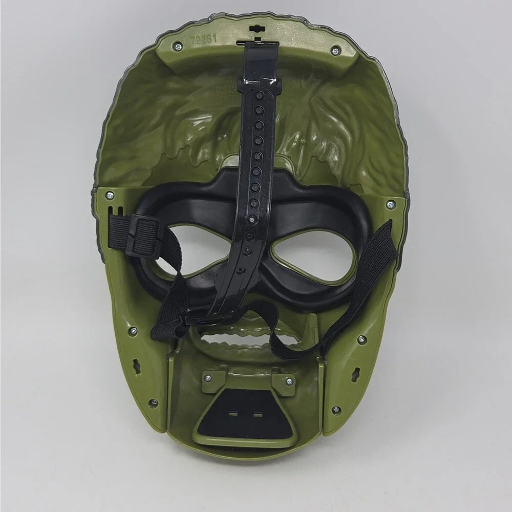 Marvel Hulk Mask with Adjustable Strap Moving Mouth & Eyebrows Hasbro Costume